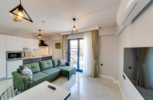 Kadnlar Denizi Mahallesi Apartment | Taylan Apartments