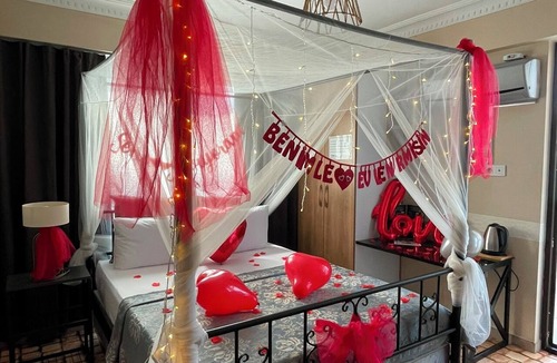 Serdivan Bed & Breakfast | Terrace Cordon Palace Hotel