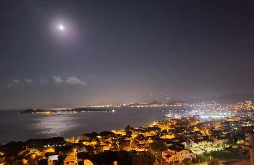 Iskele Mahallesi Bed & Breakfast | Terrace Urla