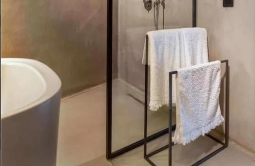Dagbelen Hotel | The Casa Cala Hotel