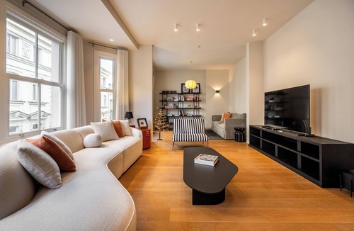 Karakoy Apartment | The Muradiye Floor #3/Boutique Luxury Residence