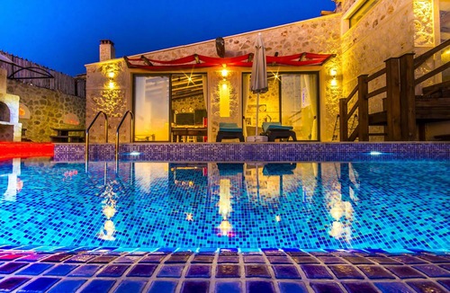 Islamlar Villa | The Ultimate Secluded Honeymoon Villa, Indoor and Outdoor Pool and Jacuzzi