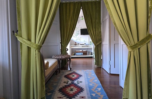 Rasimpasa Hostel | Tilas House No8