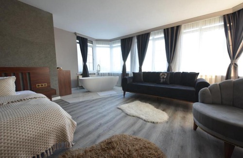 Karaburun Koyu Hotel | Treekos Boutique Hotel Istanbul Airport