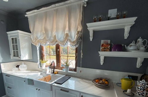Trabzon Villa | Triplex Stone Villa