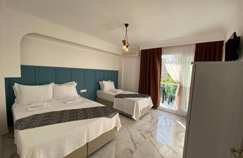 Gumuldur Hotel | TROPİCANA OTEL