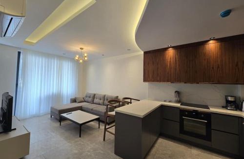Tosmur Belediyesi Apartment | 'Ultra Luxury Holiday Apt in the Heart of the City