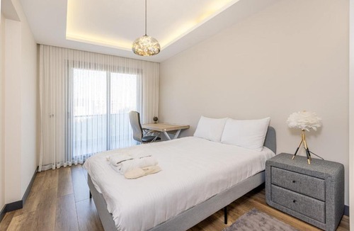 Bornova Apartment | Utopia Suite Residence - 3 Bedroom with Jacuzzi