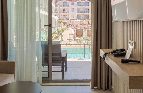 Side Hotel | Victoria Princess Hotel