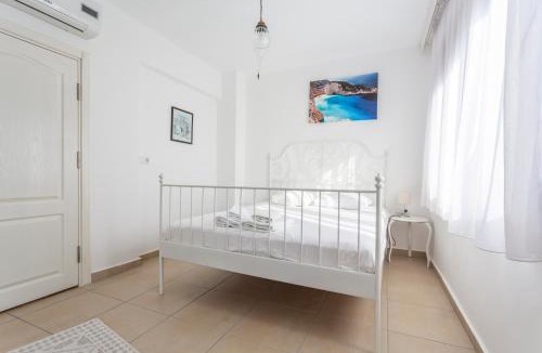 Bogazkent Villa | Villa Esma Golf & Beach