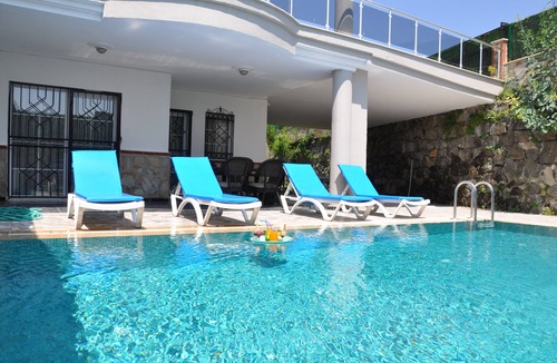 Kadnlar Denizi Mahallesi Villa | Villa İncir