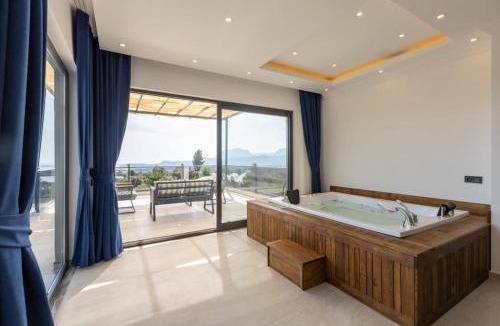 Faralya Villa | Villa Kardelen / Kalkan
