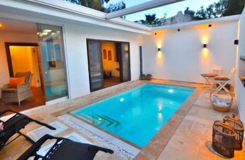 Bitez Villa | Villa Lillium - One Bedroom Villa, Sleeps 2