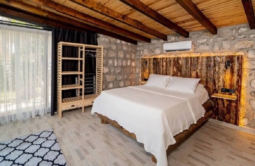 Uzunyurt Villa | Villa with Private Garden and Pool in Faralya - AWZ 229
