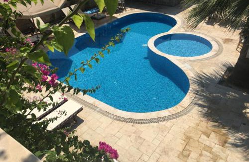 Bitez Apartment | Villanaz Apart Hotel