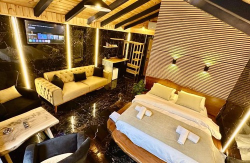 Ayder Bed & Breakfast | Waterfall suit bungalov