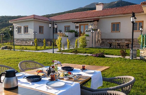 Soke Hotel | Yasemin Sanat Ve Kultur Oteli