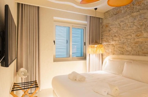 Bodrum City Center Hotel | YU Townhouse
