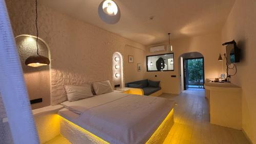 Oludeniz City Center Hotel | Z Exclusive Hotel and Villas