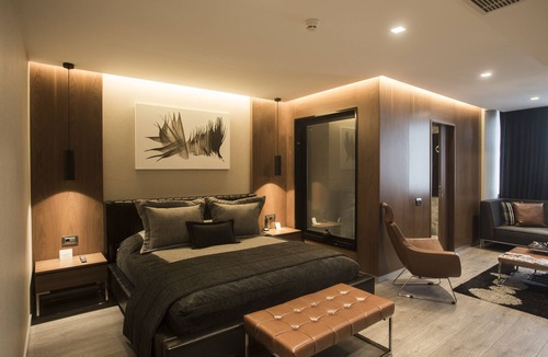 Alsancak Hotel | Zeniva Hotel