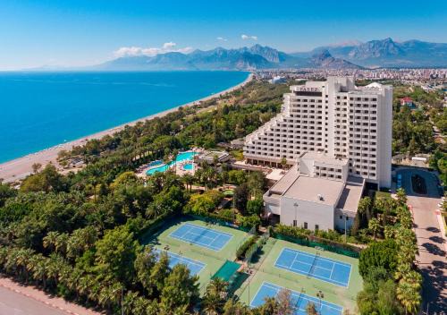 Özkaymak Falez Hotel in Antalya