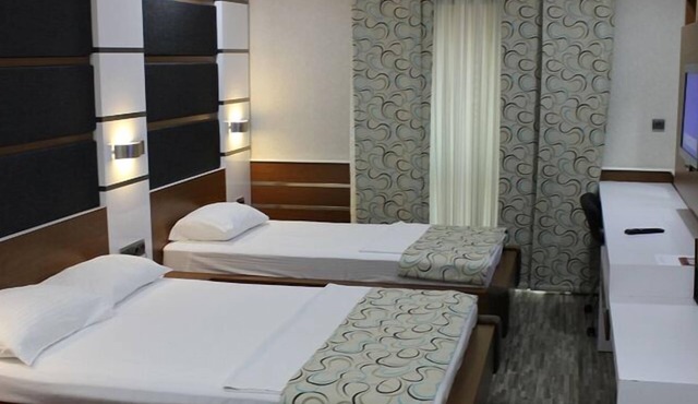 Şehri Saray Otel