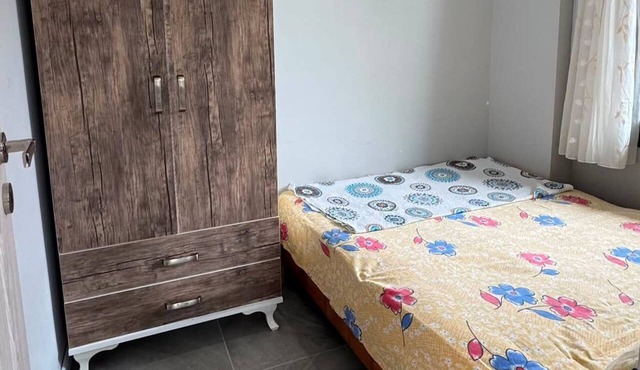 1+1 apartment with private garden in the center of Avşa Island, close to the sea in Balıkesir