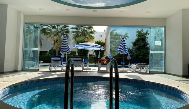 1-Bedroom apartment in Alanya, Mahmutlar with WiFi, AC