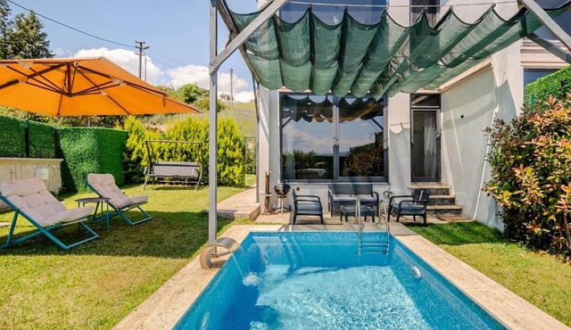 1 Deluxe Villa Istmal Havuz, Ate ukuru