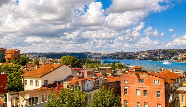 3BR Istanbul Apartment In Historic Balat + Golden Horn Views in Istanbul