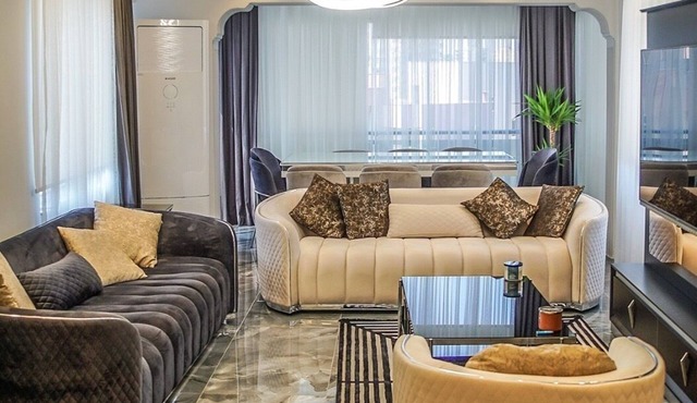 5 Min. vom Strand Entfernt Familien-appartement-duplex mit Wunderschönr Terrasse in Antalya