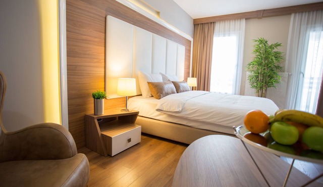 A Royal Suit Hotel