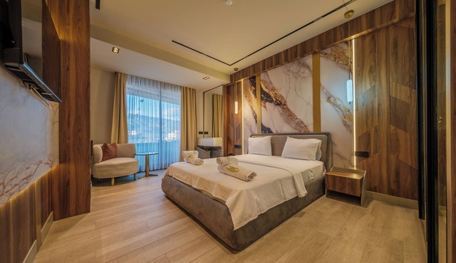 AKÇAY GOLDEN STONE HOTEL