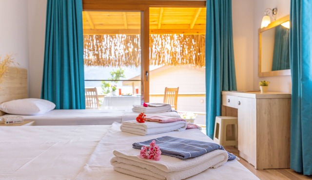 Almond Bungalow Hotel