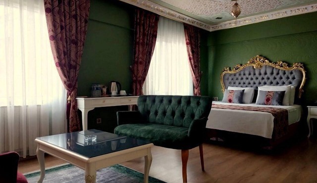 Anibal Hotel