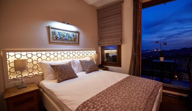 Arart Hotel