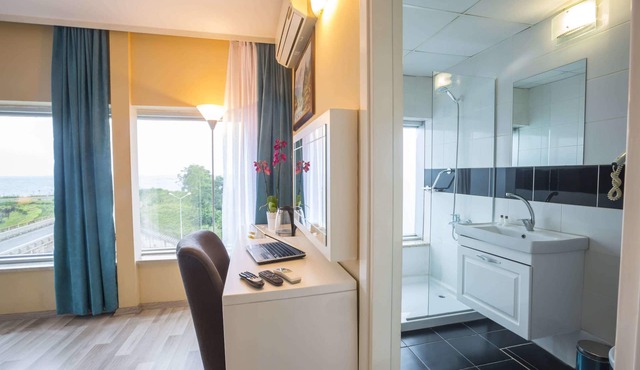 Arsen Hotel