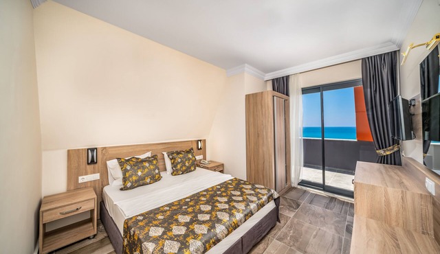 Arsi Paradise Beach Hotel