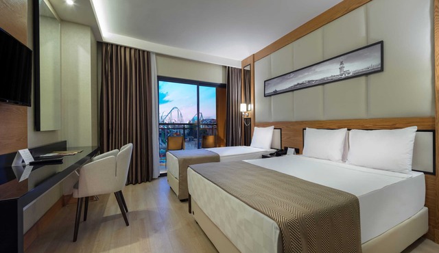 Aydinbey Queen's Palace & Spa - Ultra All Inclusive