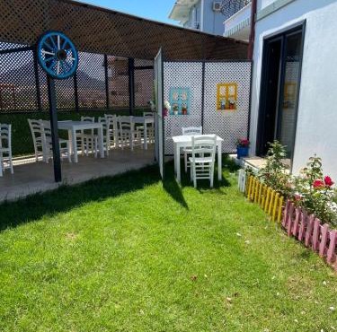 Azra Apart & Otel in Gokceada