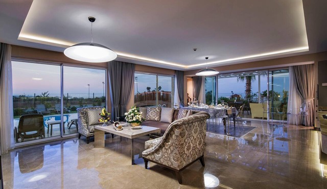 Bellis Deluxe Hotel