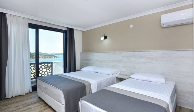 Beyaz Konak Otel in Ayvalik