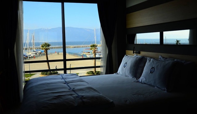 Burhaniye Marina Boutique Hotel