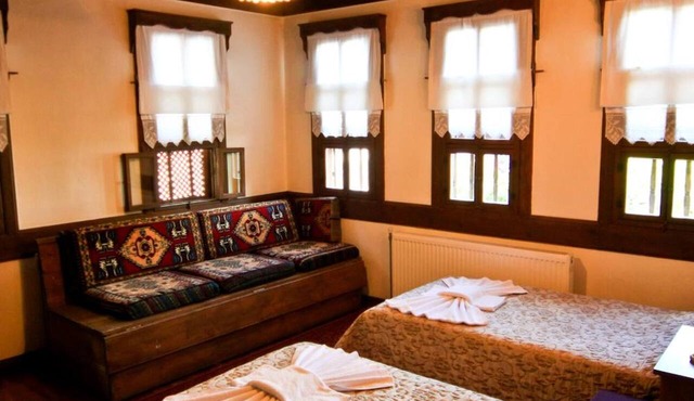 Cakiroglu Konak
