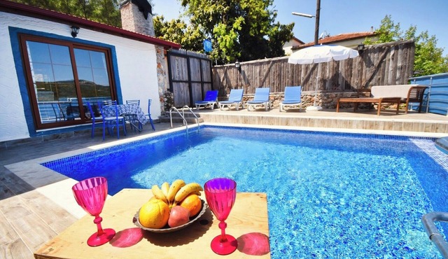 Charming 2-bedroom villa with WiFi and AC in enchanting Kayaköy in Kayakoy