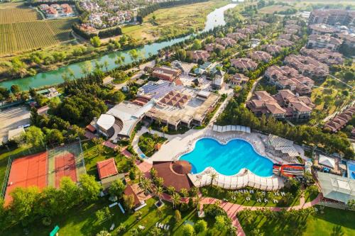 Club Hotel Felicia Village in Kızılot