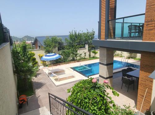 Comfort 4 Bedroom Terrace Villa Yalova sea view