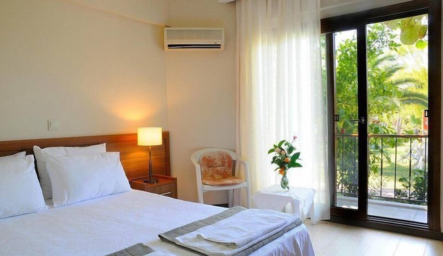 Crescent Hasirci Hotel