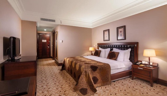 Crowne Plaza Istanbul Asia by IHG