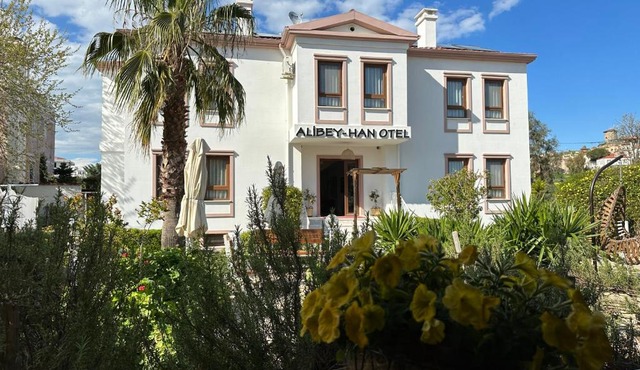 Cunda Alibeyhan Otel